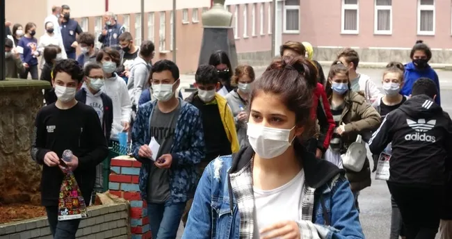 son dakika milyonlarca ogrenci merakla bekliyor lgs de hangi sorular eleyecek son dakika egitim haberleri