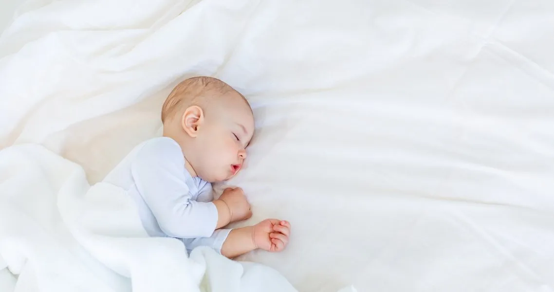 bebeginizin 4 ay gelisimi artik gece uykusunu seviyor bebek haberleri