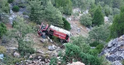 Kütahya’nın Emet ilçesinde orman yangınına katılan arazöz dönüş yolunda takla attı: 2 yaralı #kutahya
