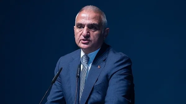 bakan-ersoy-acikladi-gece-muzeciligi-1-milyonu-asti-20-muze-ve-oren-yerinde-yeni-sezon-basladi-1780301113072.jpg