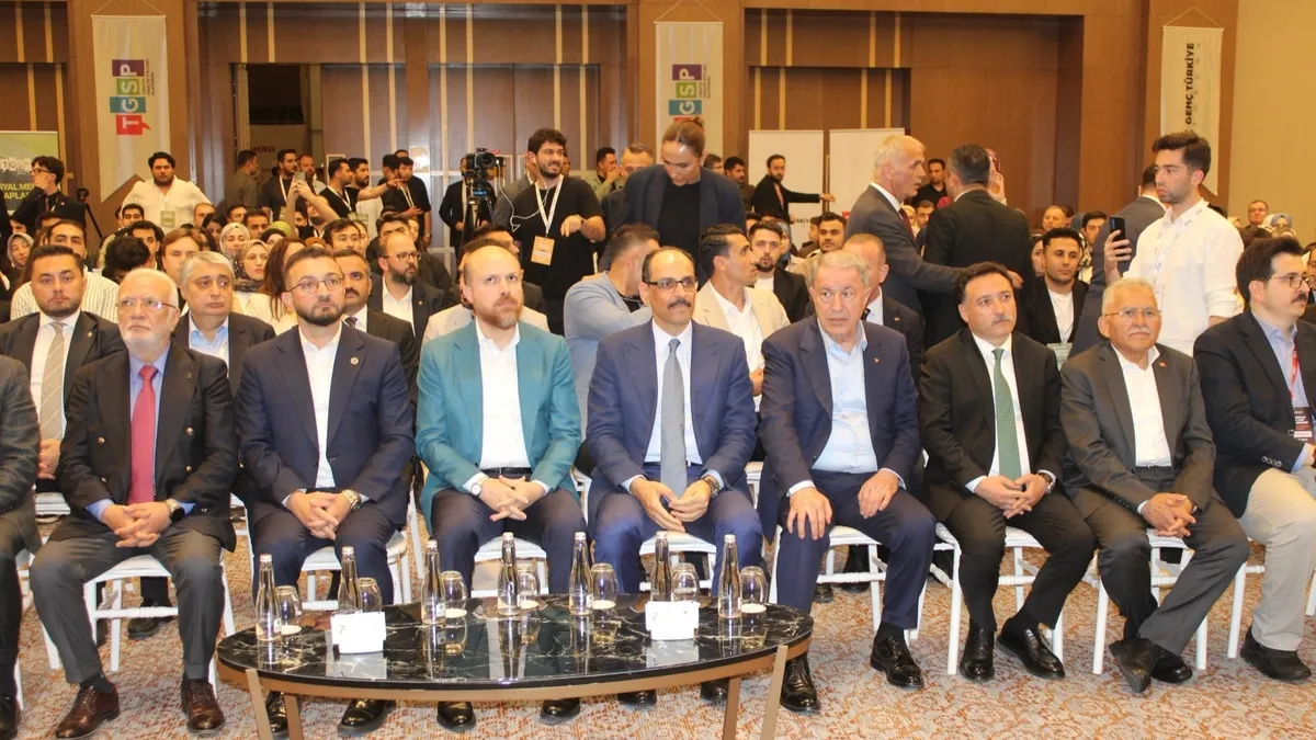 Bilal Erdoğan'dan 'Terörsüz Türkiye' mesajı: Gençler terörü geride bırakmak istiyor