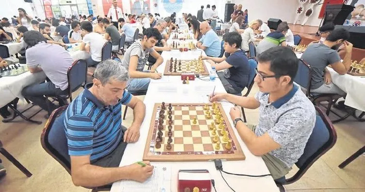 Uluslararası satranç turnuvası heyecanı