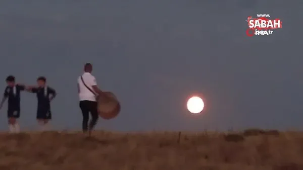 Bayburt’ta “Mavi Ay” seyirlik manzara oluşturdu | Video