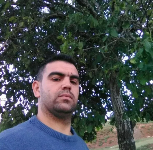 gaz-sizintisi-olan-fabrikadaki-isciler-tahliye-edilmisti-durumu-agir-olan-isci-hayatini-kaybetti-1645882615157.jpg