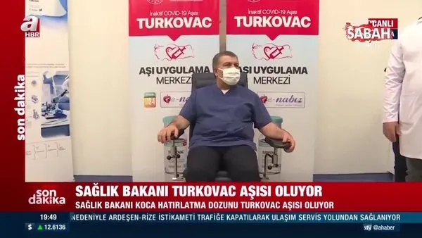 Son dakika: Bakan Koca ve bilim kurulu üyeleri, hatırlatma dozu olarak Turkovac aşısı yaptırdı | Video