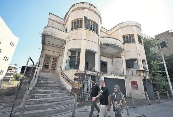 kapali-maras-turistlerin-gozdesi-oldu-1761424898706.jpeg