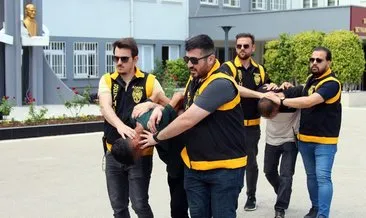 “Zor durumdayım” diye çağırdığı iş adamı arkadaşını gasp ettirdi #adana