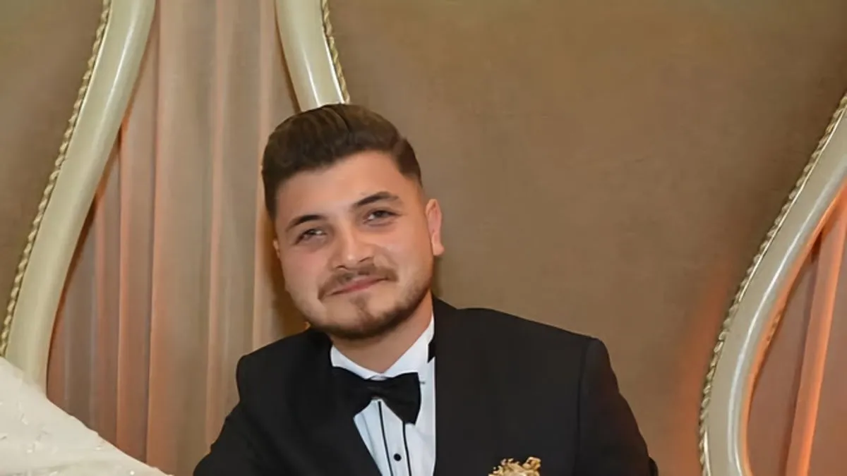 Tekne gezisi faciaya dönüştü: Göle düşen 25 yaşındaki genç suda kayboldu! Tekne gezisi faciaya dönüştü: Göle düşen 25 yaşındaki genç suda kayboldu!