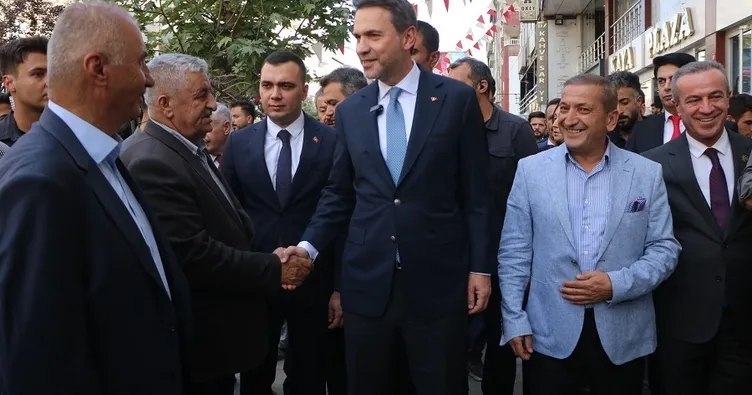 Bakan Bayraktar: Hakkari’de binlerce gence yeni istihdam kapıları açılacak