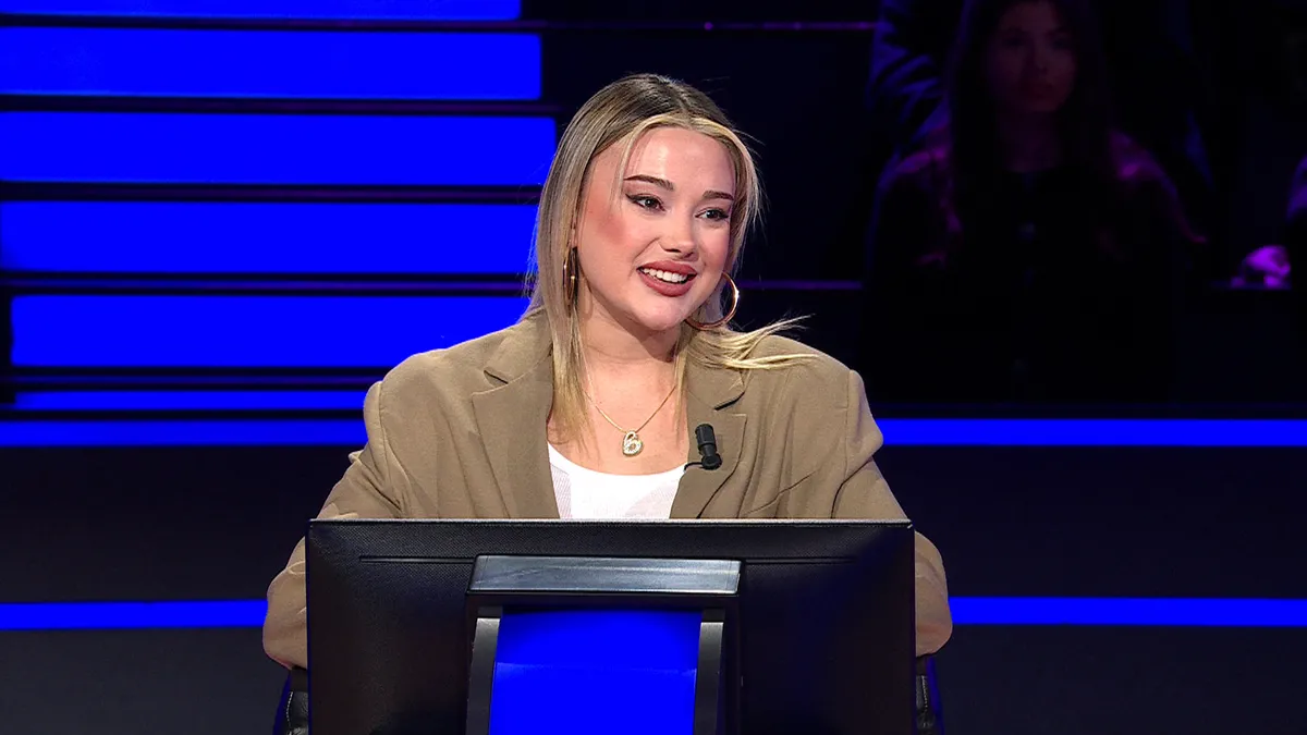 Kim Milyoner Olmak İster? 11 Ocak Pazar akşamı atv'de Kim Milyoner Olmak İster? 11 Ocak Pazar akşamı atv'de