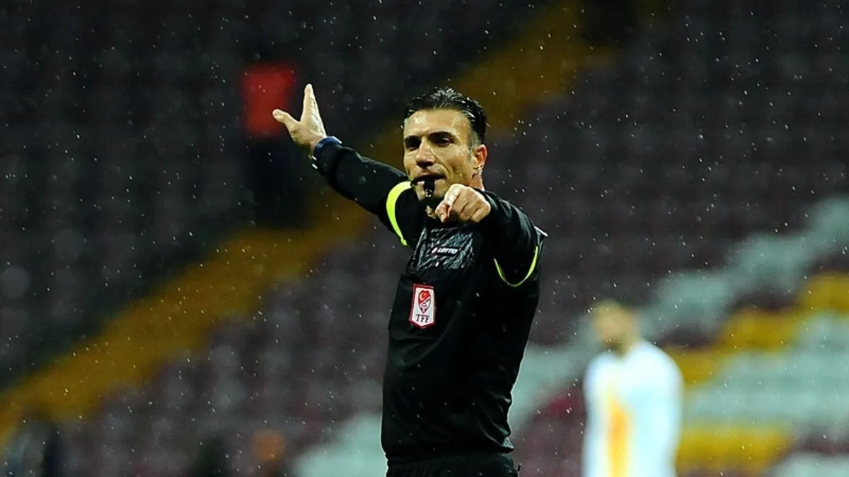 Fenerbahçe - Antalyaspor maçının VAR’ı Özgür Yankaya