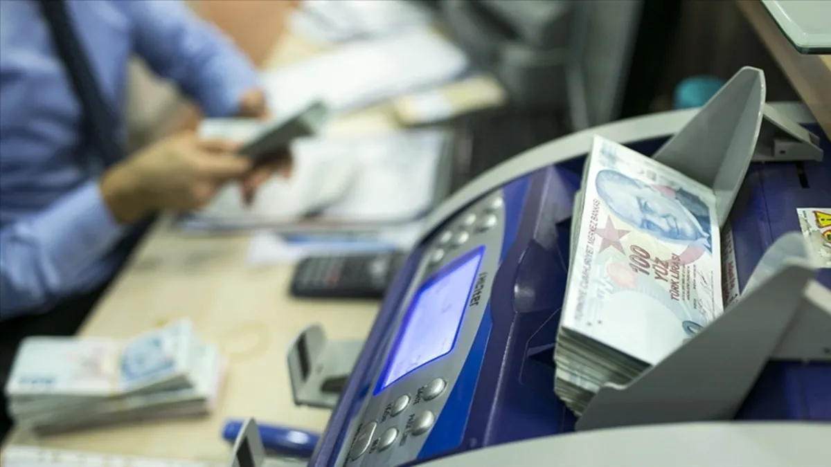 KKM bakiyelerinde 40 milyar liranın üzerinde gerileme KKM bakiyelerinde 40 milyar liranın üzerinde gerileme