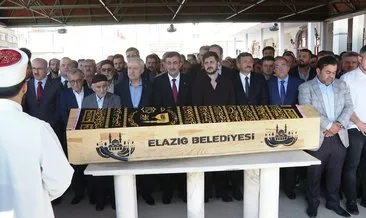Cumhurbaşkanı Yardımcısı Cevdet Yılmaz, AK Partili eski vekil Tahir Öztürk’ün cenaze törenine katıldı