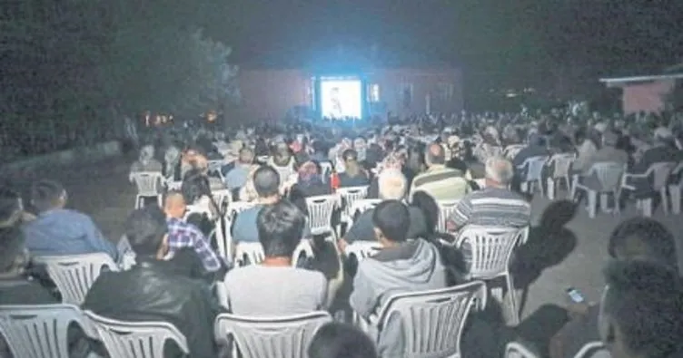Tapan’da yazlık sinema keyfi