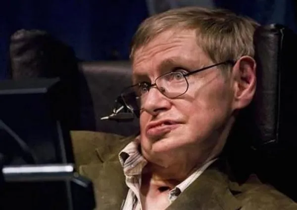 Stephen Hawking'in ölmeden önceki uyarıları!