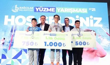 Bağcılar’da minik kulaçlar şov yaptı