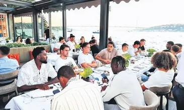 Yenilmezler yemekte buluştu