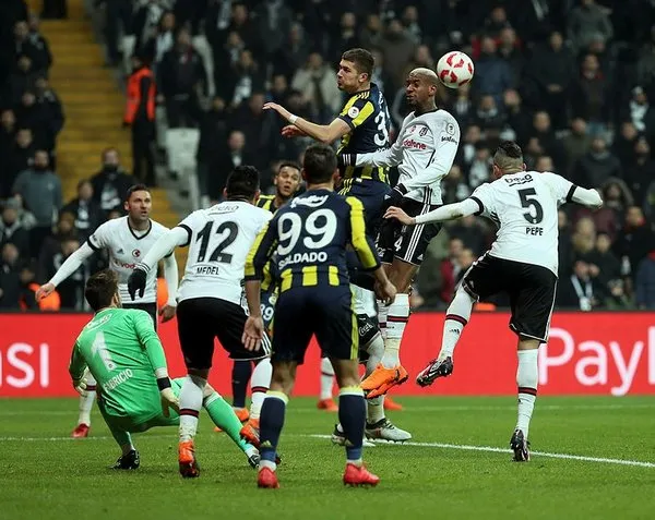 Beşiktaş - Fenerbahçe (Ziraat Türkiye Kupası) derbisinden kareler