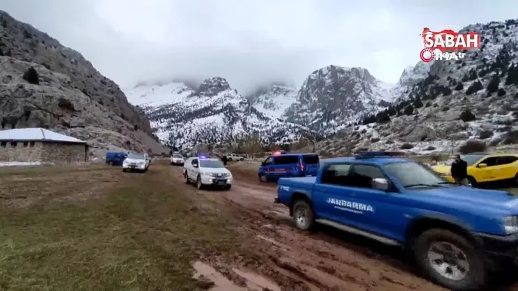 Aladağlar'da kar kütlesi altında kalan dağcı hayatını kaybetti