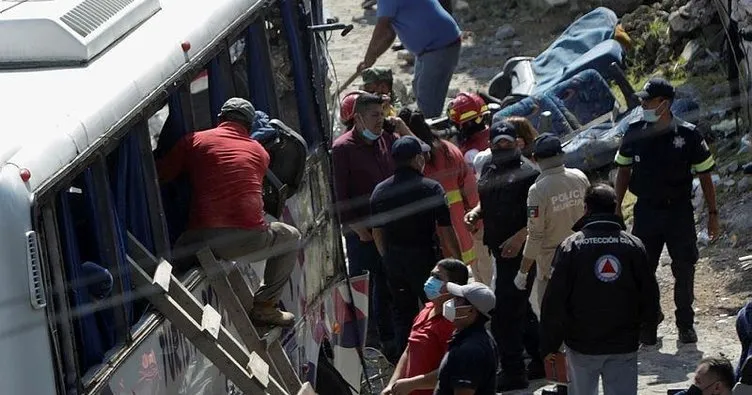 Meksika’da yolcu otobüsü eve çarptı: 19 ölü, 30 yaralı