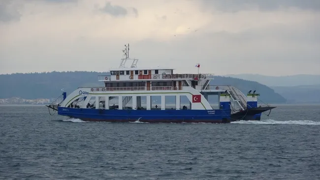 bozcaada-ve-gokceadaya-yarinki-feribot-seferlerine-firtina-engeli-1678975621353.jpg