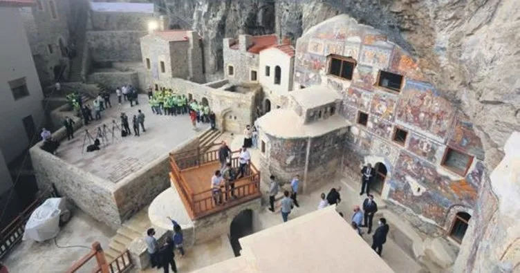 Restorasyonu biten Sümela Manastırı ziyarete açıldı