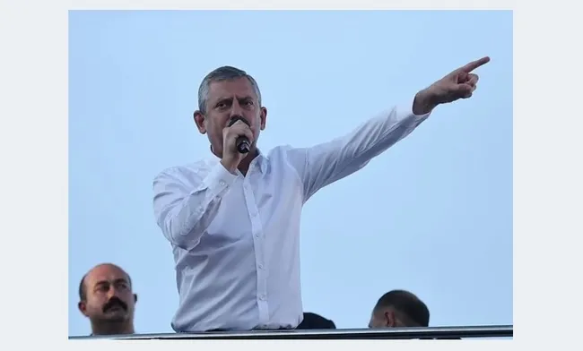 ozgur-ozel-gidiyor-kemal-kilicdaroglu-mu-geliyor-istanbul-karari-sonrasi-gozler-kurultay-davasinda-hukukcular-1756892861540.jpg Özgür Özel gidiyor Kemal Kılıçdaroğlu mu geliyor? İstanbul kararı sonrası gözler Kurultay davasında: Hukukçular değerlendirdi!