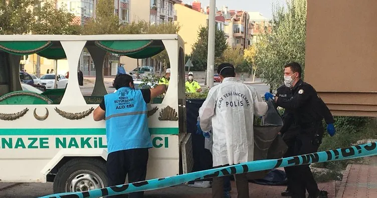 Konya’da otomobilin çarptığı baba ve 5 yaşındaki oğlu öldü, anne ağır yaralı