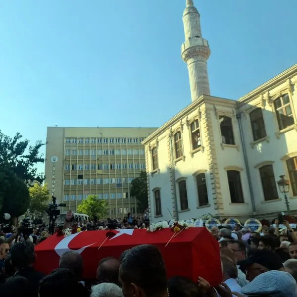 Altan Öymen Naaşı