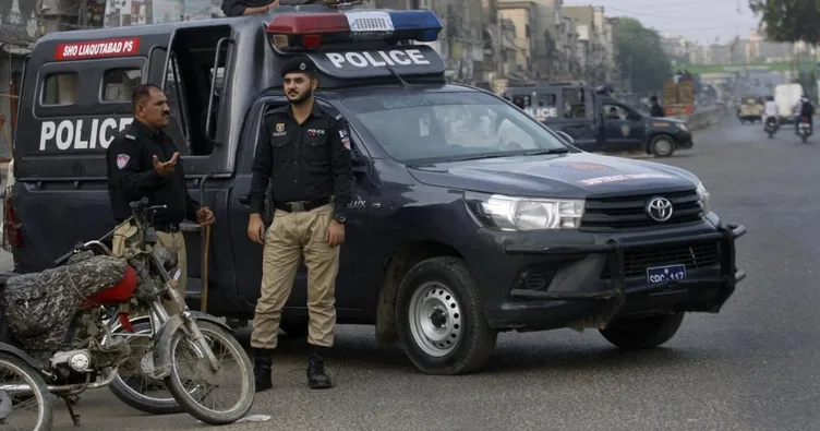 Pakistan’da kontrol noktasına kanlı saldırı: 3 polis yaşamını yitirdi