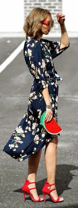 Baharın yeni trendi maxi çiçekli elbiseler!