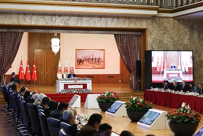 tbmm-baskani-kurtulmustan-terorsuz-turkiye-aciklamasi-bu-surec-basariya-ulasacaktir-1763483228518.jpeg TBMM Başkanı Kurtulmuş'tan Terörsüz Türkiye açıklaması: Bu süreç başarıya ulaşacaktır