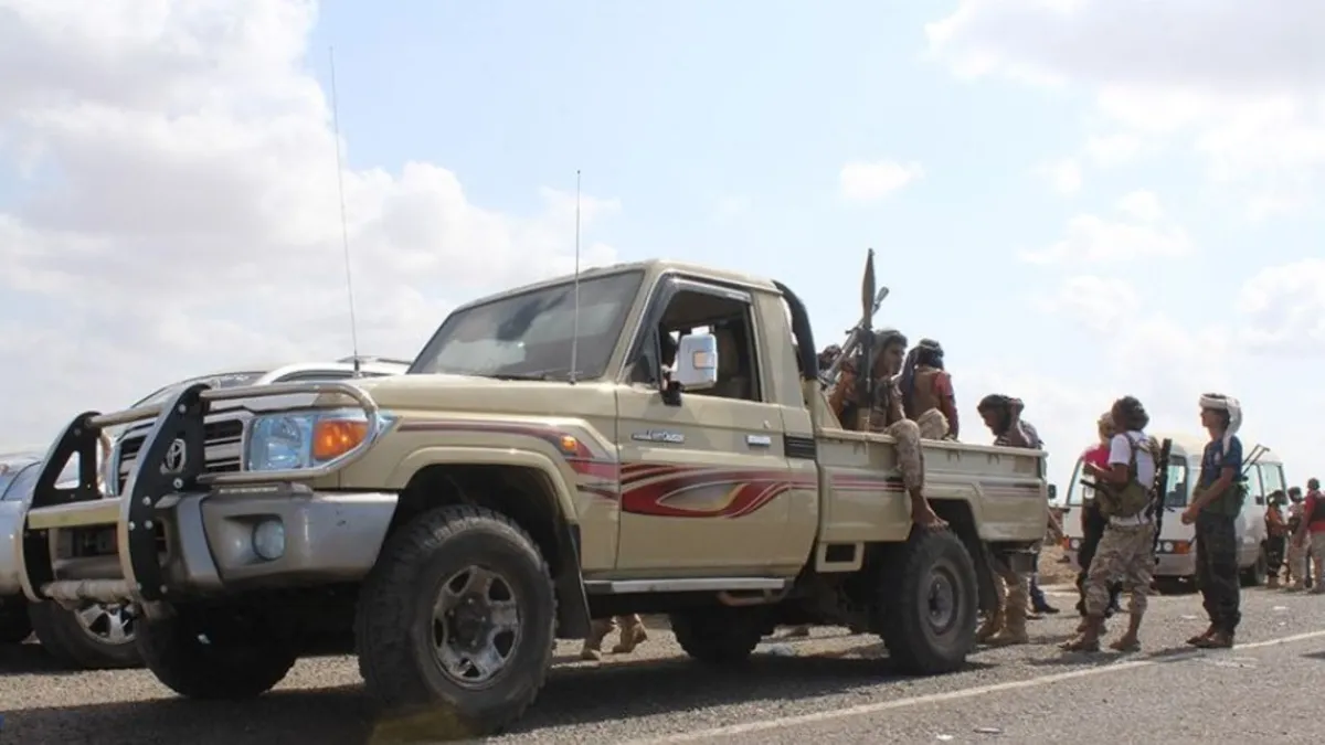 Yemen’de ayrılıkçı güçlere ilk hava darbesi: GGK mevzileri vuruldu Yemen’de ayrılıkçı güçlere ilk hava darbesi: GGK mevzileri vuruldu