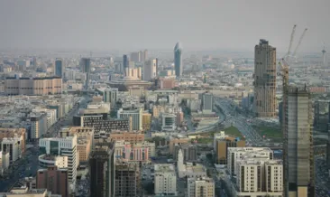 Suudi Arabistan’da havalimanına kanlı saldırı: 2 ölü, 8 yaralı