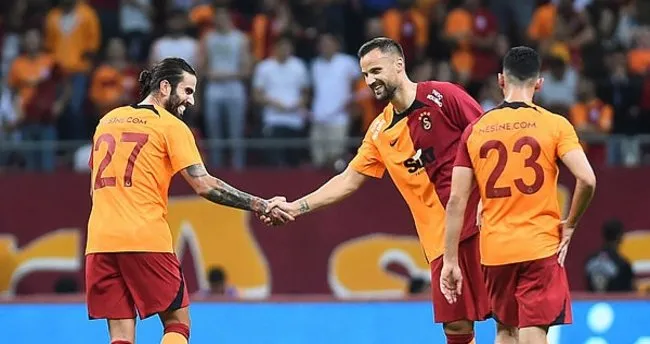 Son dakika Galatasaray haberleri: Galatasaray sezonu Antalya’da açıyor! Zorlu karşılaşmada ilk 11’ler belli oldu…