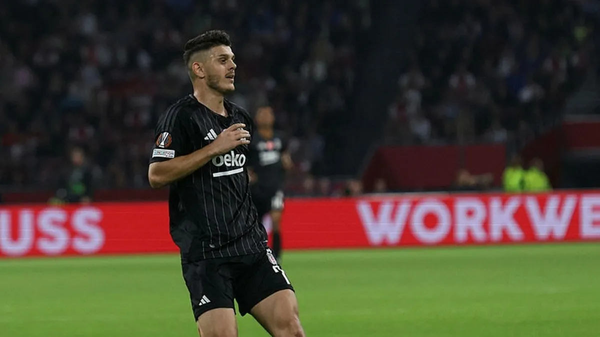 Beşiktaş'a Rashica'dan kötü haber