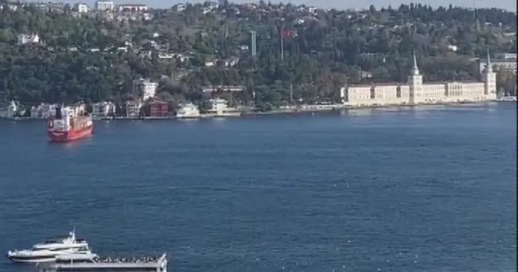 Son dakika haberi: İstanbul Boğazı’nda korkutan dakikalar! Gemi kıyıya metreler kala durabildi