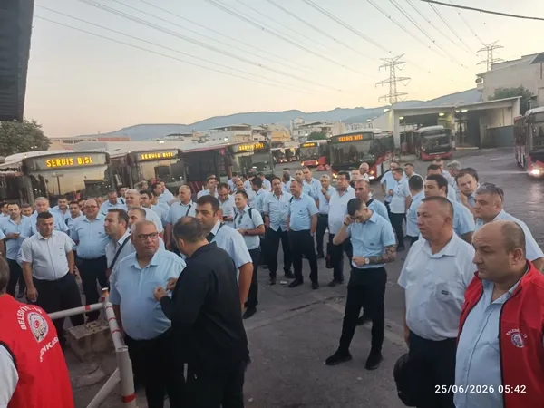 izbbde-grev-canlari-caliyor-izulasta-anlasma-olmazsa-800-isci-greve-cikacak-1782378909295.jpg