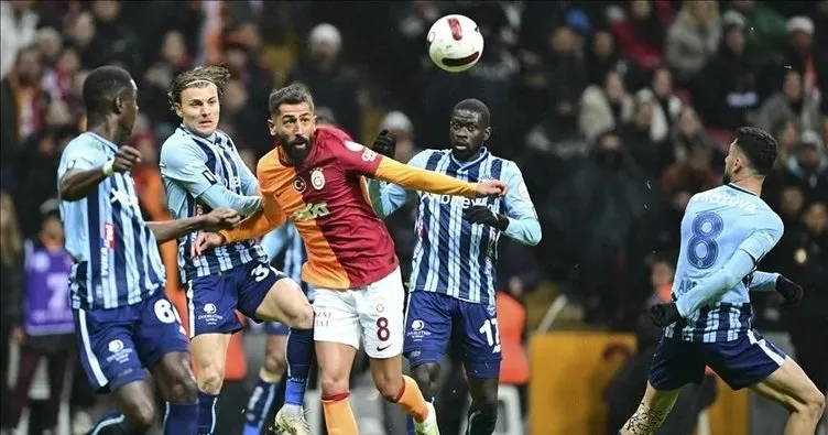 Lider Galatasaray’ın rakibi Adana Demirspor! Kritik maçta ilk düdük çaldı