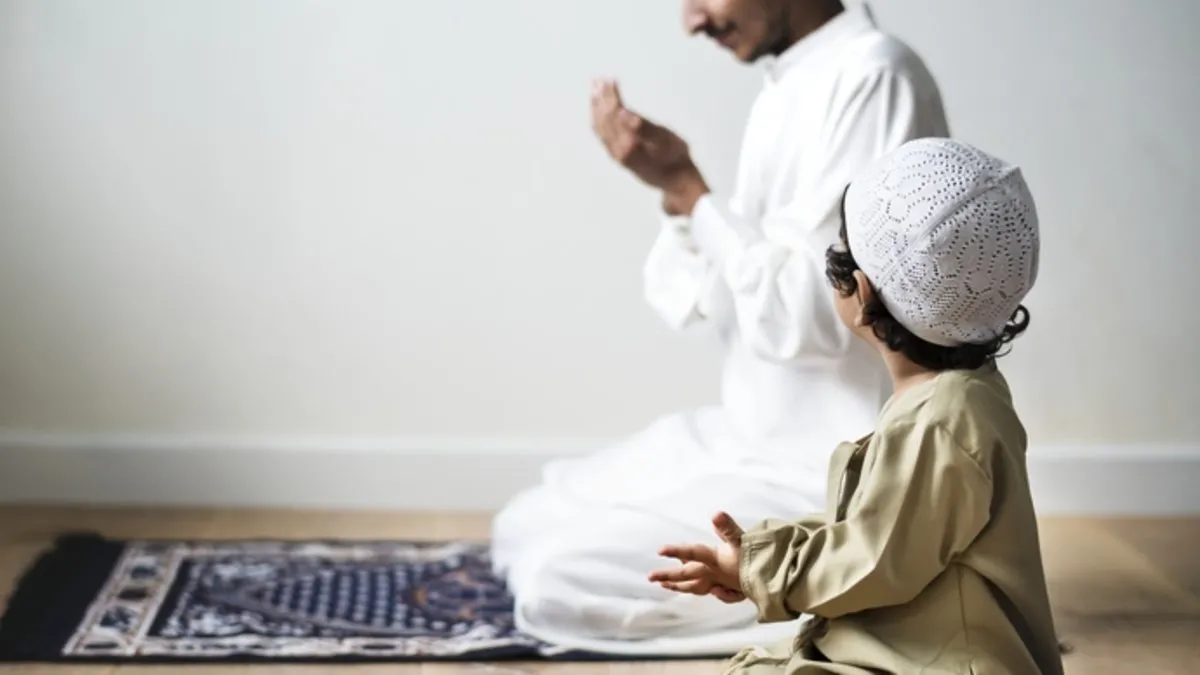 Akşam Namazı Kaç Rekat, Nasıl Kılınır? Adım Adım Akşam Namazı Kılınışı Anlatımı