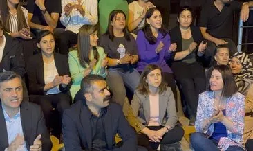 DEM Partinin izinsiz yürüyüşlerine polis müdahale etti.. 2 polis yaralandı, 14 gözaltı #diyarbakir