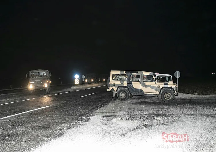 Kilis'ten, Suriye'nin İdlib kentine Hatay'a obüs sevkiyatı yapıldı.