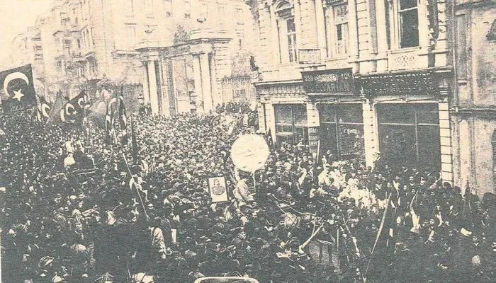 Partilerin Katildigi Ilk Secimimizi 110 Yil Once Yapmistik Erhan Afyoncu