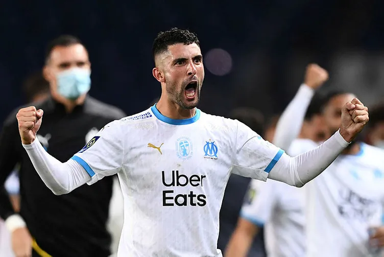 Última hora: ¡Se produjo la segunda separación en el Galatasaray! El astro español defiende...