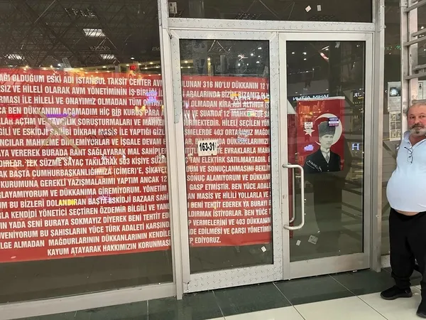 eskidji-bazaarda-dukkan-sahibi-isyani12-yildir-dukkani-kapali-1699093524758.jpg