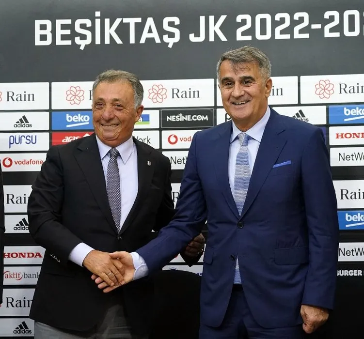Son dakika Beşiktaş haberleri… Wout Weghorst’un satın alma opsiyonunu açıkladı! Beşiktaş Sportif Direktörü Ceyhun Kazancı’dan Valerien Ismael itirafı…