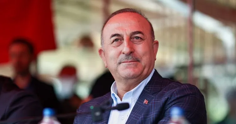 Bakan Çavuşoğlu: Suriyelilerin güvenli bir şekilde dönmesi için dönmesi için çalışmaları hızlandıracağız