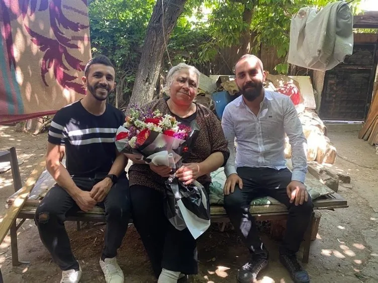 Sosyal medya Dürdane Gültepe’yi konuşuyor! Anneler Günü’nde ağlatan sürpriz!