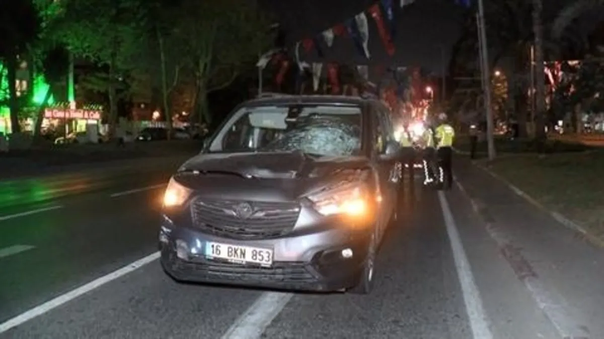 Fatih’te yayaya çarpan sürücü kaçtı! Kaza sonrası yaya hayatı kaybetti Fatih’te yayaya çarpan sürücü kaçtı! Kaza sonrası yaya hayatı kaybetti