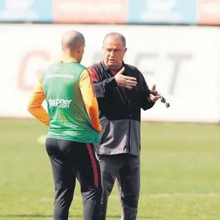 Feghouli’ye Diagne uyarısı
